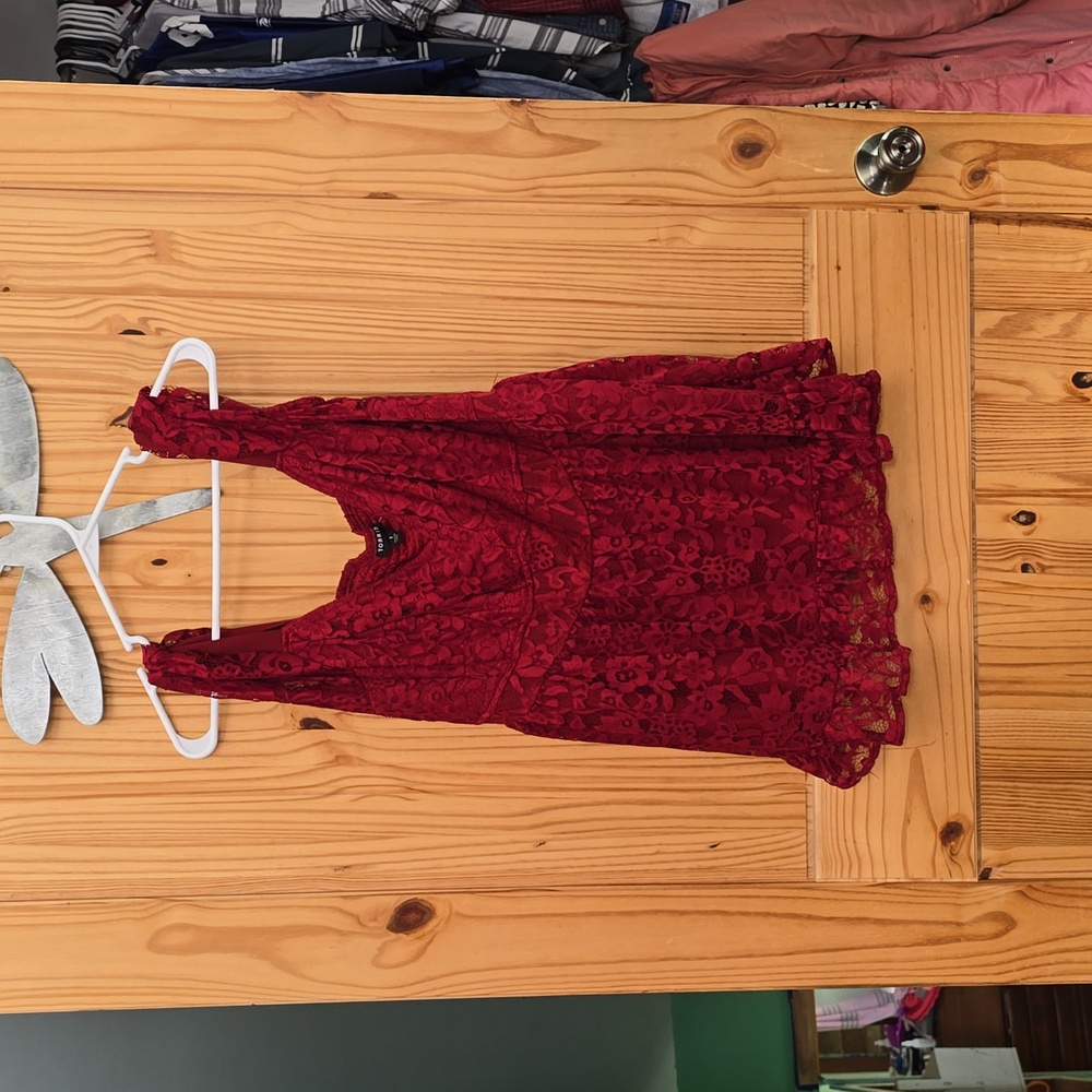 Torrid red lace shirt